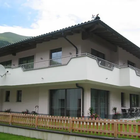 Gitti Apartman